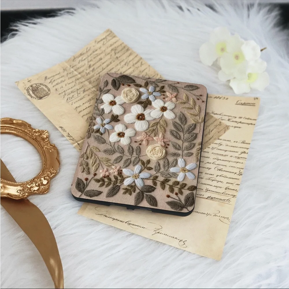 Floral Embroidered Kindle Case